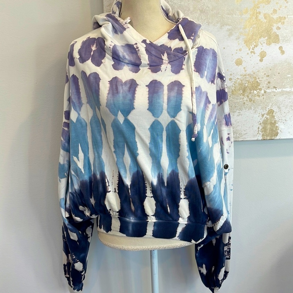 Young Fabulous & Broke YFB Tie Dye Hoodie Sweatshirt Purple to Blue M/L